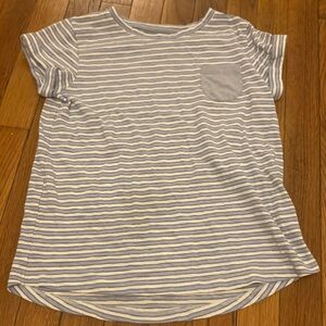 Cat & Jack Tee with Pocket (size 10-12)